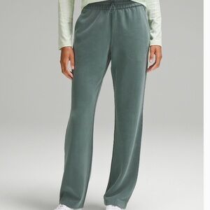Lululemon pants